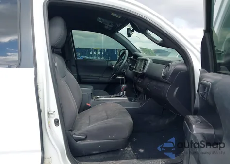 2018 Toyota Tacoma Trd Off Road z USA, uszkodzony, nr VIN 5TFCZ5AN3JX164619